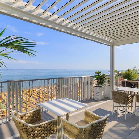 Diva Hotel Lignano - Adults Only Lignano Sabbiadoro Exterior foto