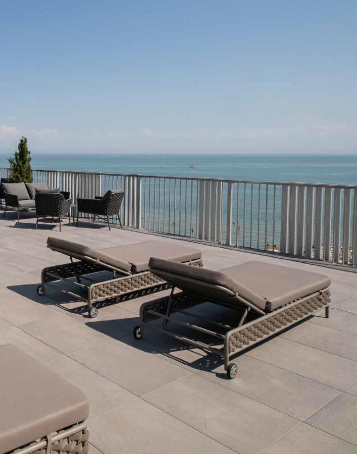 Diva Hotel Lignano - Adults Only Lignano Sabbiadoro Exterior foto
