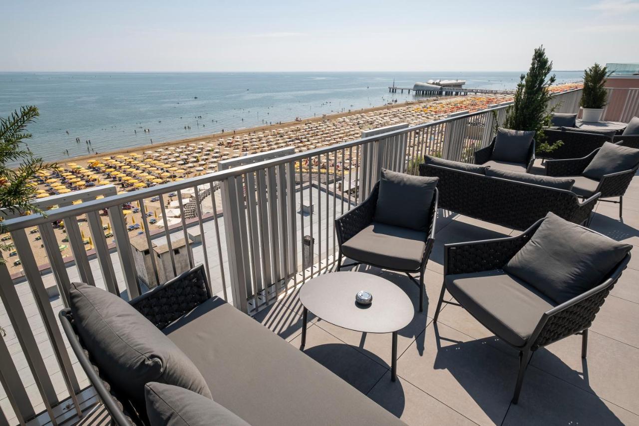Diva Hotel Lignano - Adults Only Lignano Sabbiadoro Exterior foto